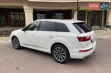 Внедорожник / Кроссовер Audi Q7 2016 в Киеве