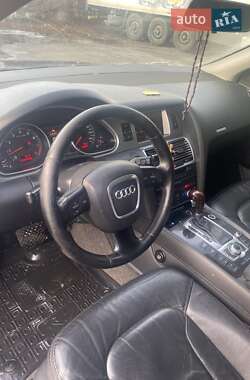 Внедорожник / Кроссовер Audi Q7 2006 в Броварах