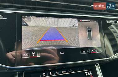 Внедорожник / Кроссовер Audi Q7 2021 в 