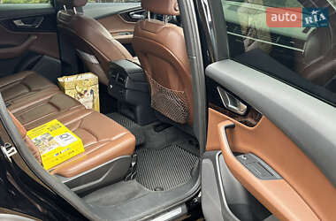 Внедорожник / Кроссовер Audi Q7 2018 в Киеве