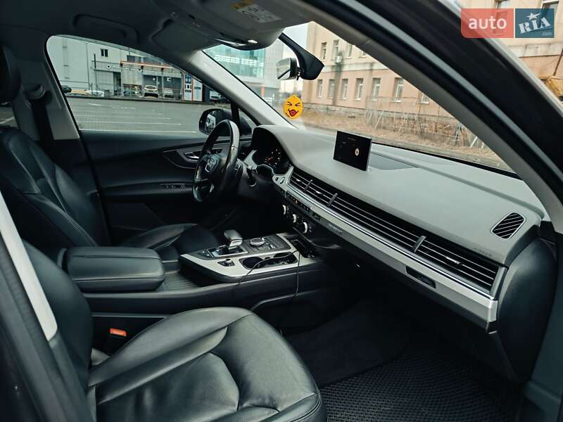 Позашляховик / Кросовер Audi Q7 2017 в Чернігові фото 24 Позашляховик / Кросовер Audi Q7 2017 в Чернігові