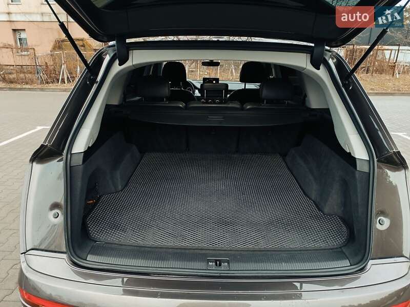 Позашляховик / Кросовер Audi Q7 2017 в Чернігові фото 28 Позашляховик / Кросовер Audi Q7 2017 в Чернігові