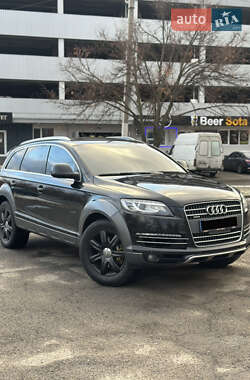 Позашляховик / Кросовер Audi Q7 2007 в Полтаві