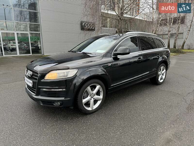 Позашляховик / Кросовер Audi Q7 2008 в Києві