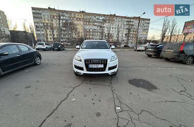 Внедорожник / Кроссовер Audi Q7 2013 в Николаеве