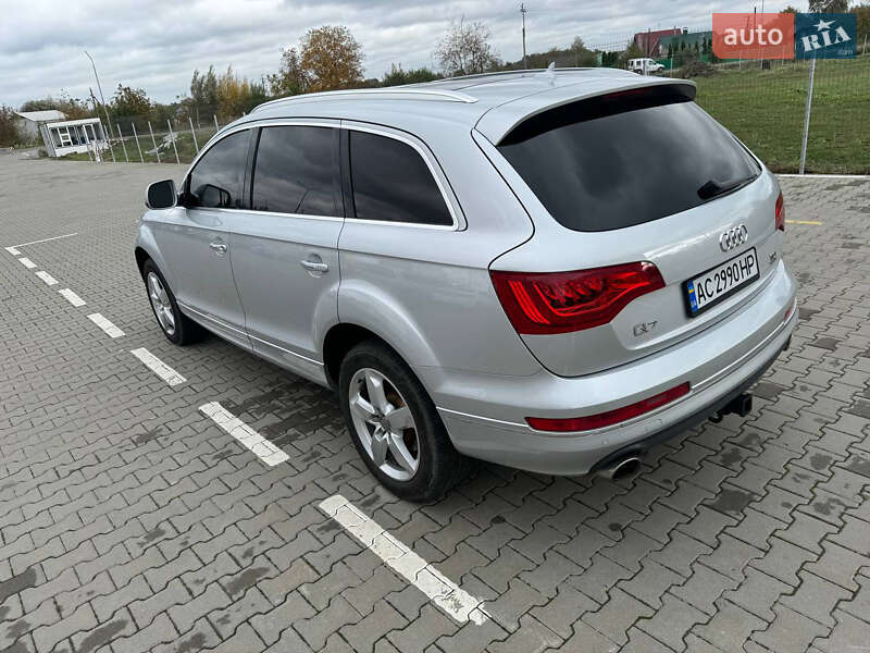 Позашляховик / Кросовер Audi Q7 2012 в Нововолинську