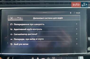 Позашляховик / Кросовер Audi Q7 2021 в 