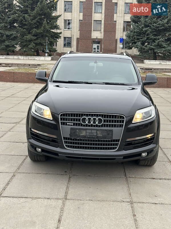 Внедорожник / Кроссовер Audi Q7 2009 в Кропивницком