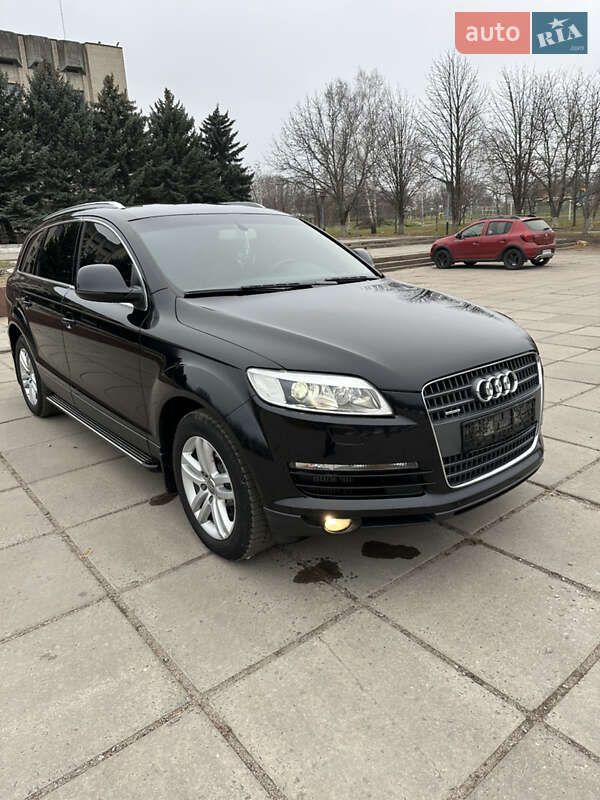 Внедорожник / Кроссовер Audi Q7 2009 в Кропивницком
