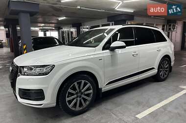 Audi Q7 2017