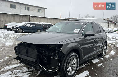 Внедорожник / Кроссовер Audi Q7 2017 в Стрые