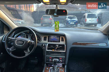 Внедорожник / Кроссовер Audi Q7 2012 в 