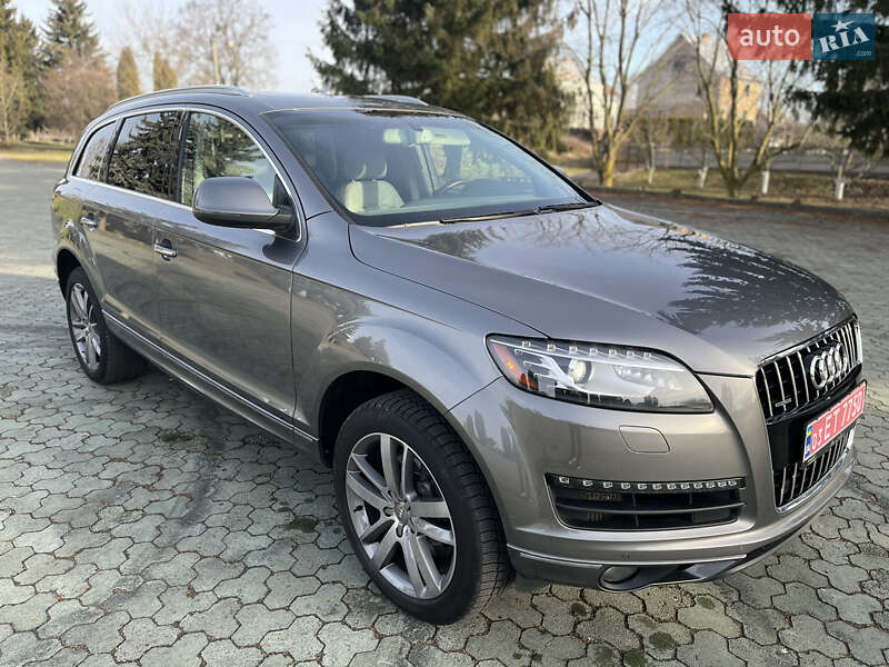 Внедорожник / Кроссовер Audi Q7 2014 в Дубно