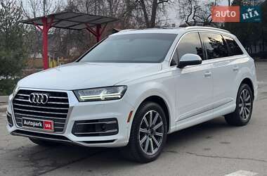 Позашляховик / Кросовер Audi Q7 2019 в Києві