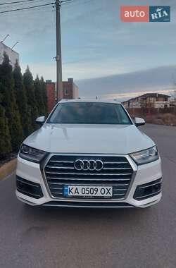 Внедорожник / Кроссовер Audi Q7 2018 в Киеве