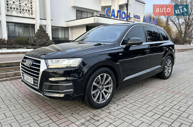 Позашляховик / Кросовер Audi Q7 2016 в Тернополі