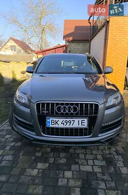 Внедорожник / Кроссовер Audi Q7 2009 в Костополе