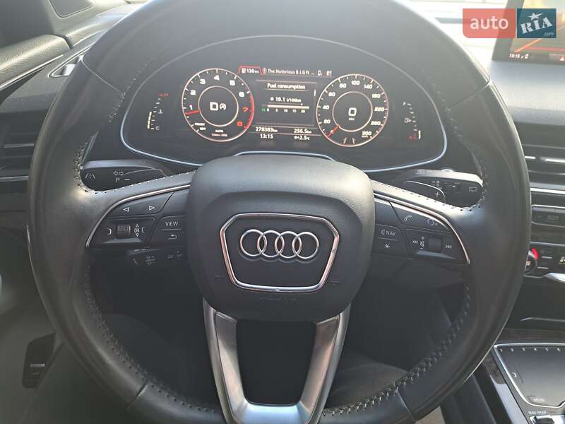 Позашляховик / Кросовер Audi Q7 2016 в Хмельницькому