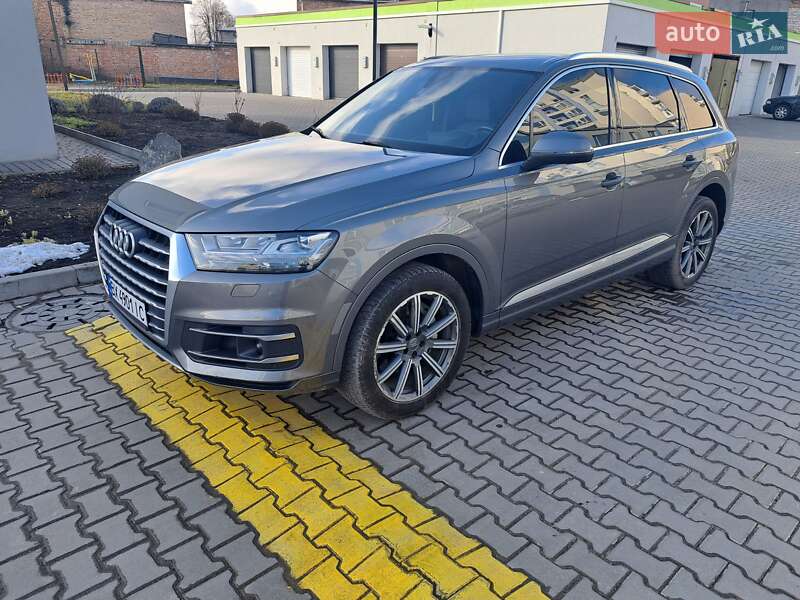 Позашляховик / Кросовер Audi Q7 2016 в Хмельницькому