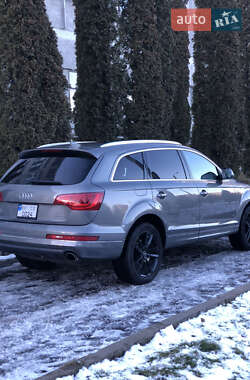 Внедорожник / Кроссовер Audi Q7 2015 в Хмельницком