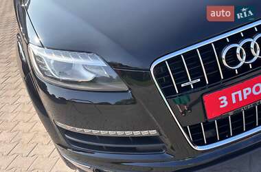 Позашляховик / Кросовер Audi Q7 2014 в Житомирі