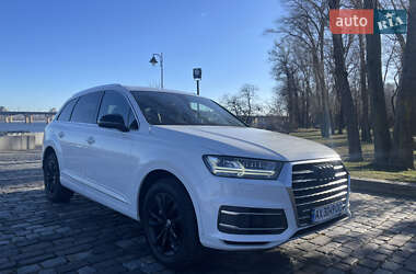 Позашляховик / Кросовер Audi Q7 2017 в Києві