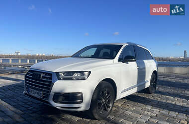 Позашляховик / Кросовер Audi Q7 2017 в Києві