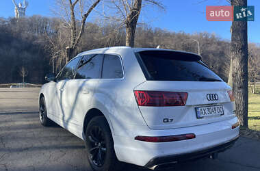 Позашляховик / Кросовер Audi Q7 2017 в Києві