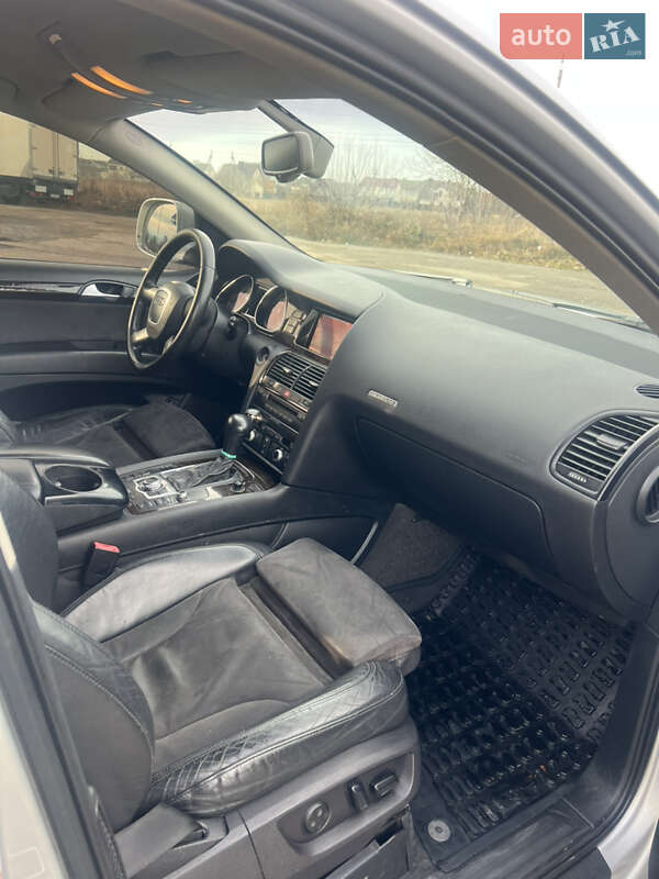 Позашляховик / Кросовер Audi Q7 2008 в Кременці