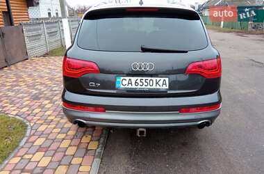 Внедорожник / Кроссовер Audi Q7 2011 в 