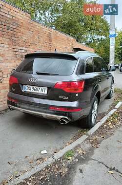 Позашляховик / Кросовер Audi Q7 2007 в Бучі