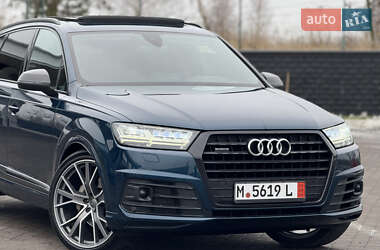 Позашляховик / Кросовер Audi Q7 2019 в Рівному