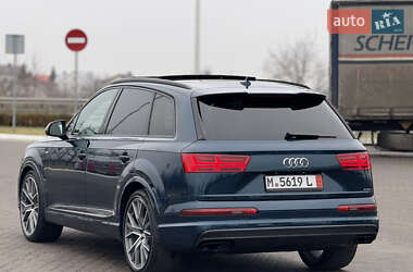 Позашляховик / Кросовер Audi Q7 2019 в Рівному