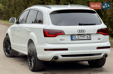 Позашляховик / Кросовер Audi Q7 2012 в Рівному