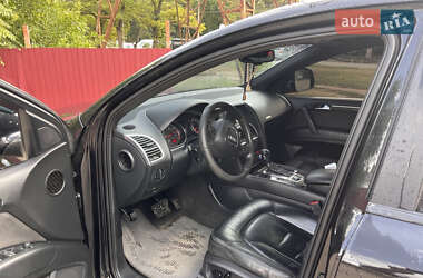 Позашляховик / Кросовер Audi Q7 2009 в 