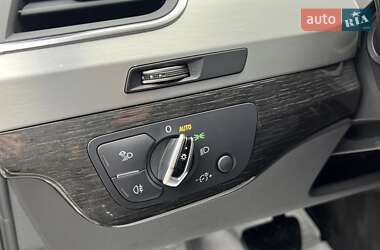 Внедорожник / Кроссовер Audi Q7 2015 в 