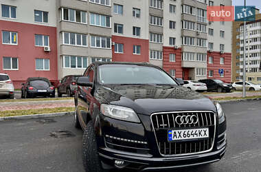 Внедорожник / Кроссовер Audi Q7 2014 в 