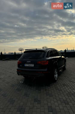 Внедорожник / Кроссовер Audi Q7 2013 в 