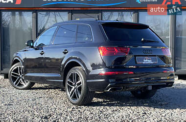 Позашляховик / Кросовер Audi Q7 2018 в Львові