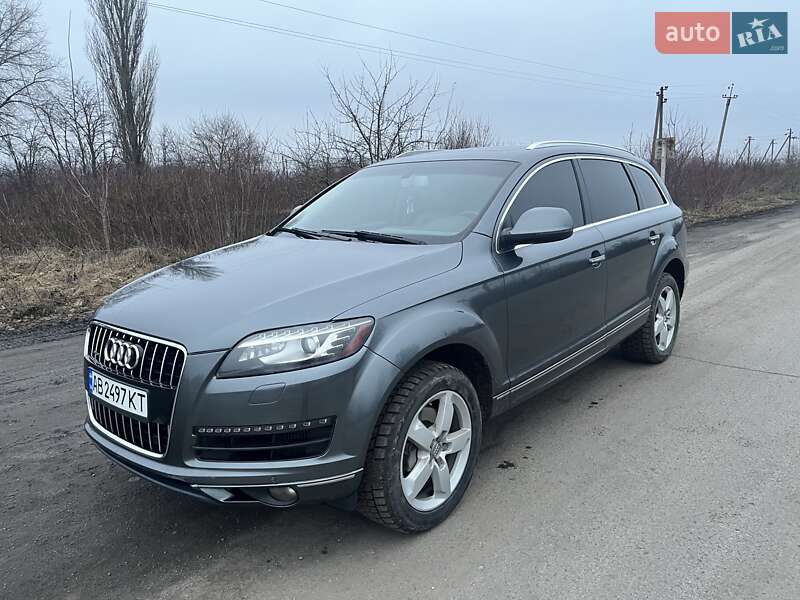 Позашляховик / Кросовер Audi Q7 2012 в 