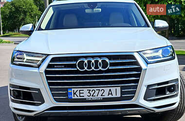 Audi Q7 2016