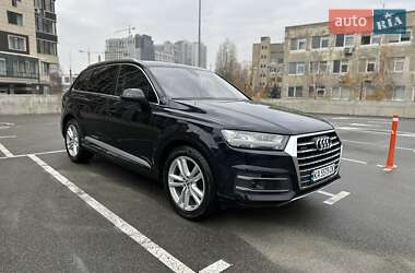 Позашляховик / Кросовер Audi Q7 2016 в Києві