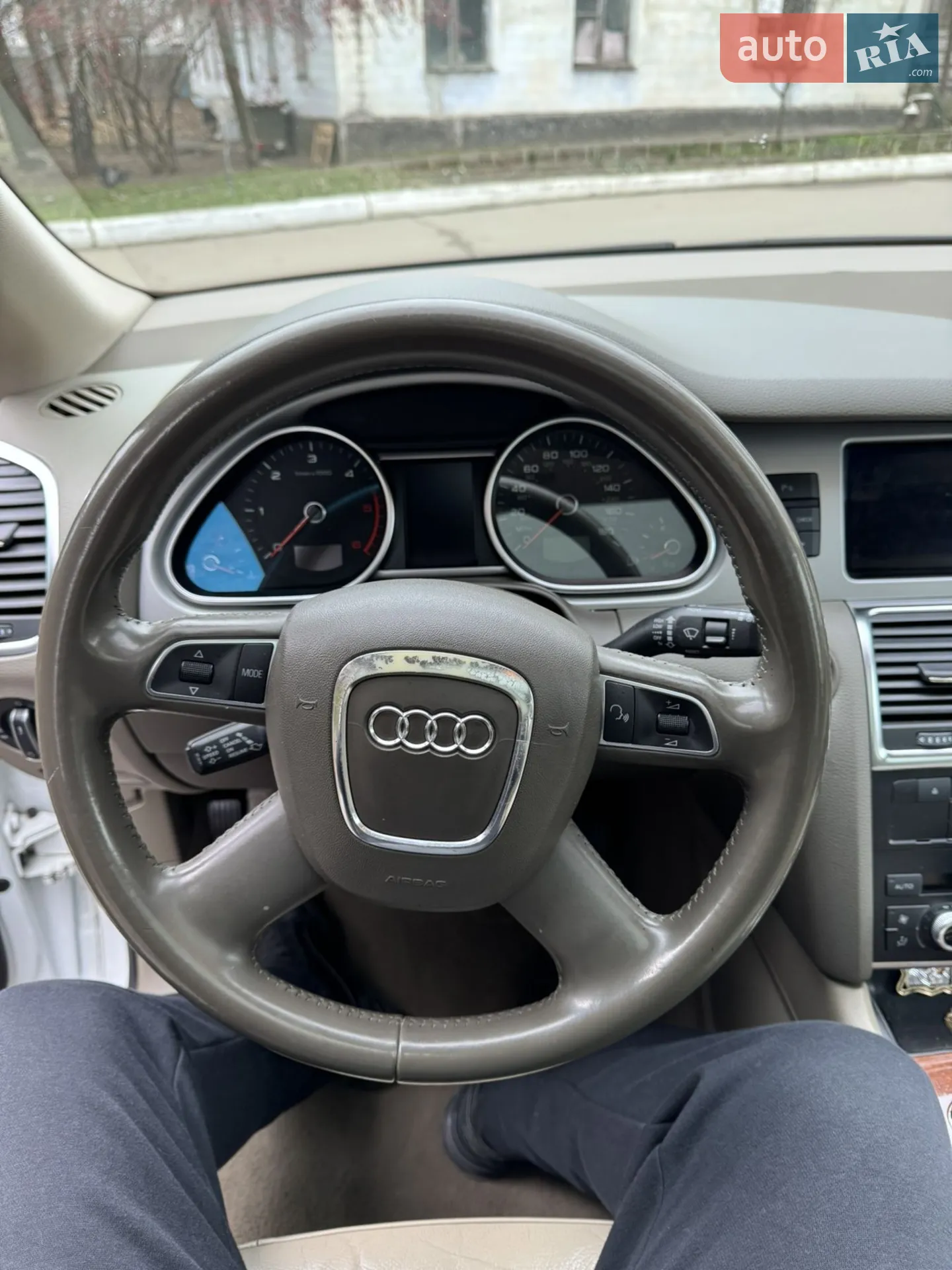 2010 Audi Q7 - мініатюра 12