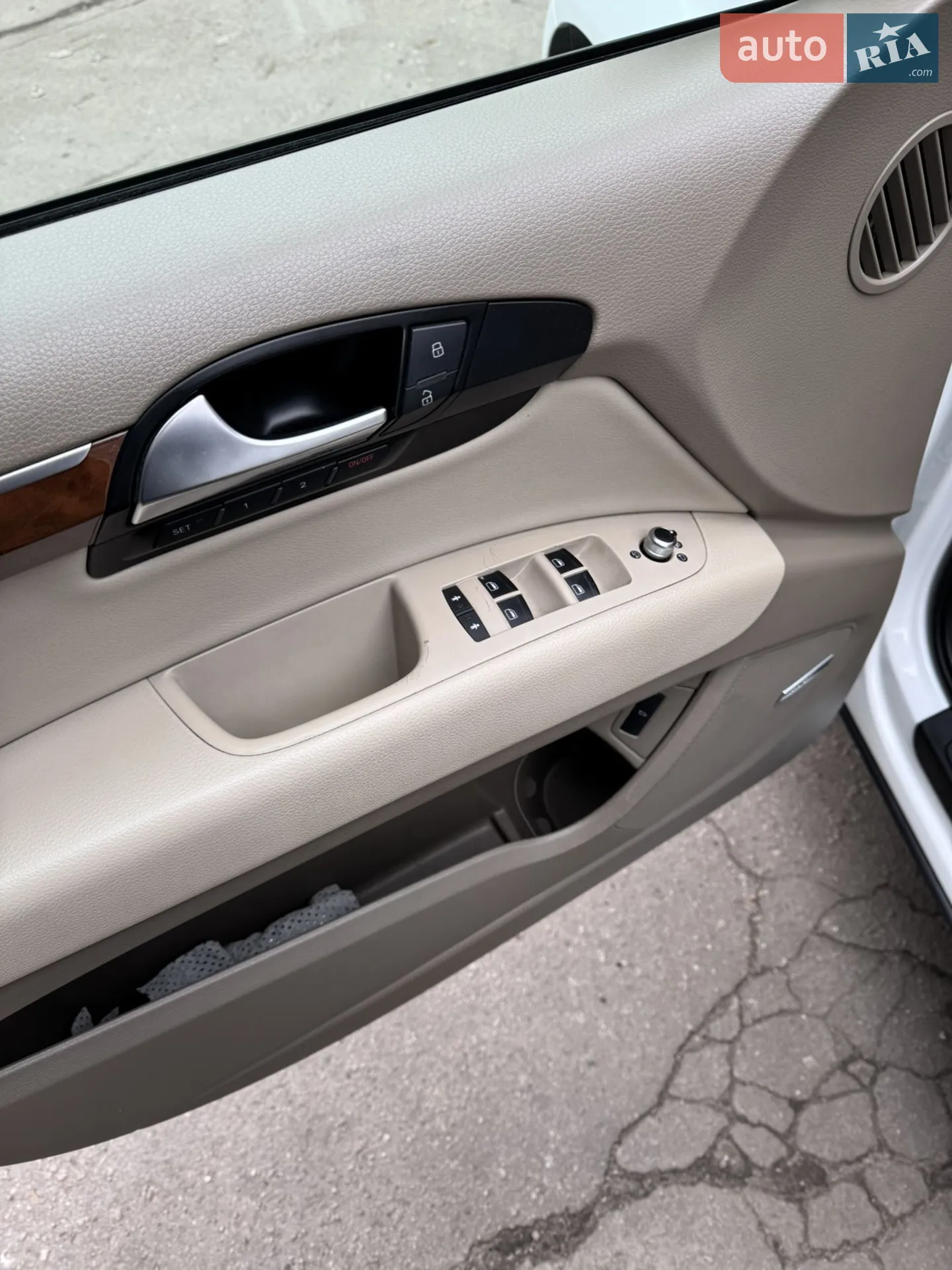 2010 Audi Q7 - мініатюра 22