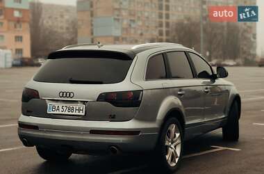 Позашляховик / Кросовер Audi Q7 2008 в Кропивницькому