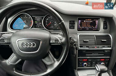 Внедорожник / Кроссовер Audi Q7 2012 в 