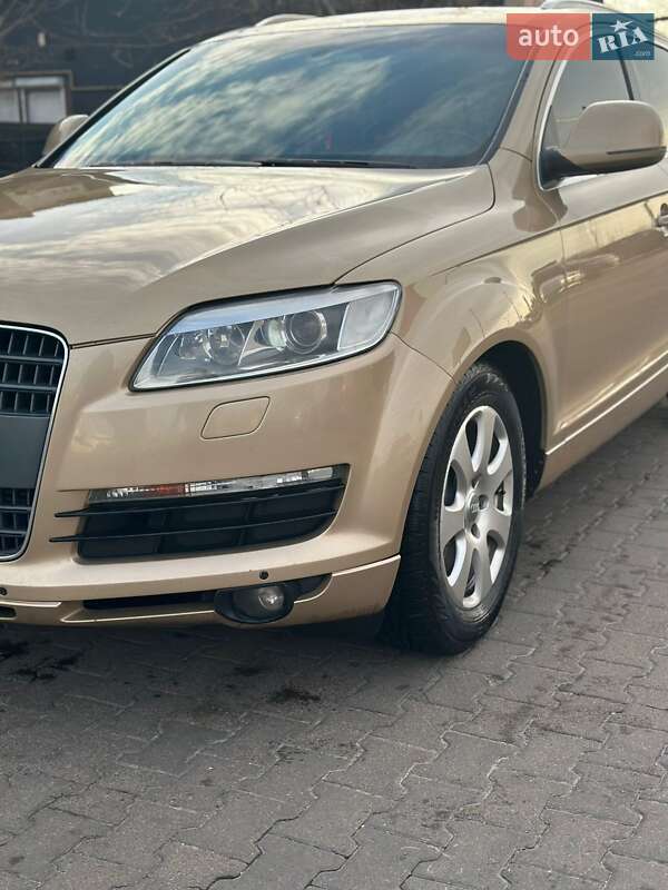 Внедорожник / Кроссовер Audi Q7 2007 в Киеве фото 2 Внедорожник / Кроссовер Audi Q7 2007 в Киеве