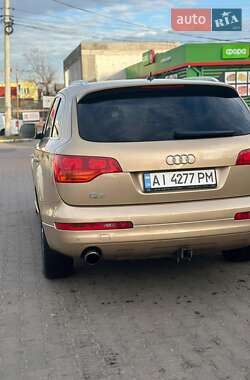 Внедорожник / Кроссовер Audi Q7 2007 в Киеве