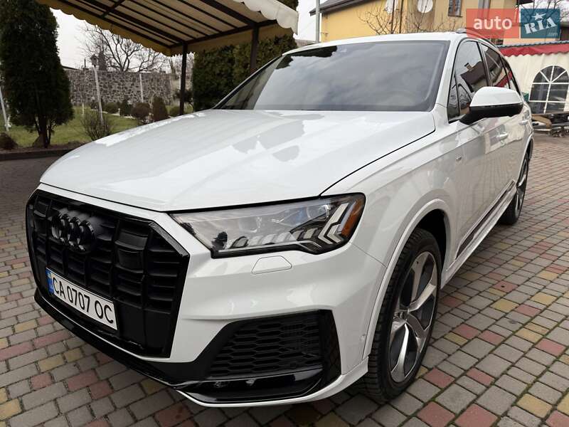 Внедорожник / Кроссовер Audi Q7 2023 в Черкассах