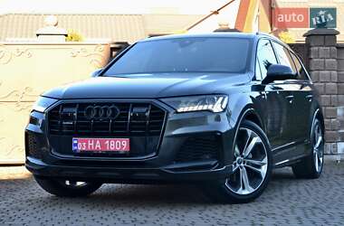 Внедорожник / Кроссовер Audi Q7 2021 в Ровно